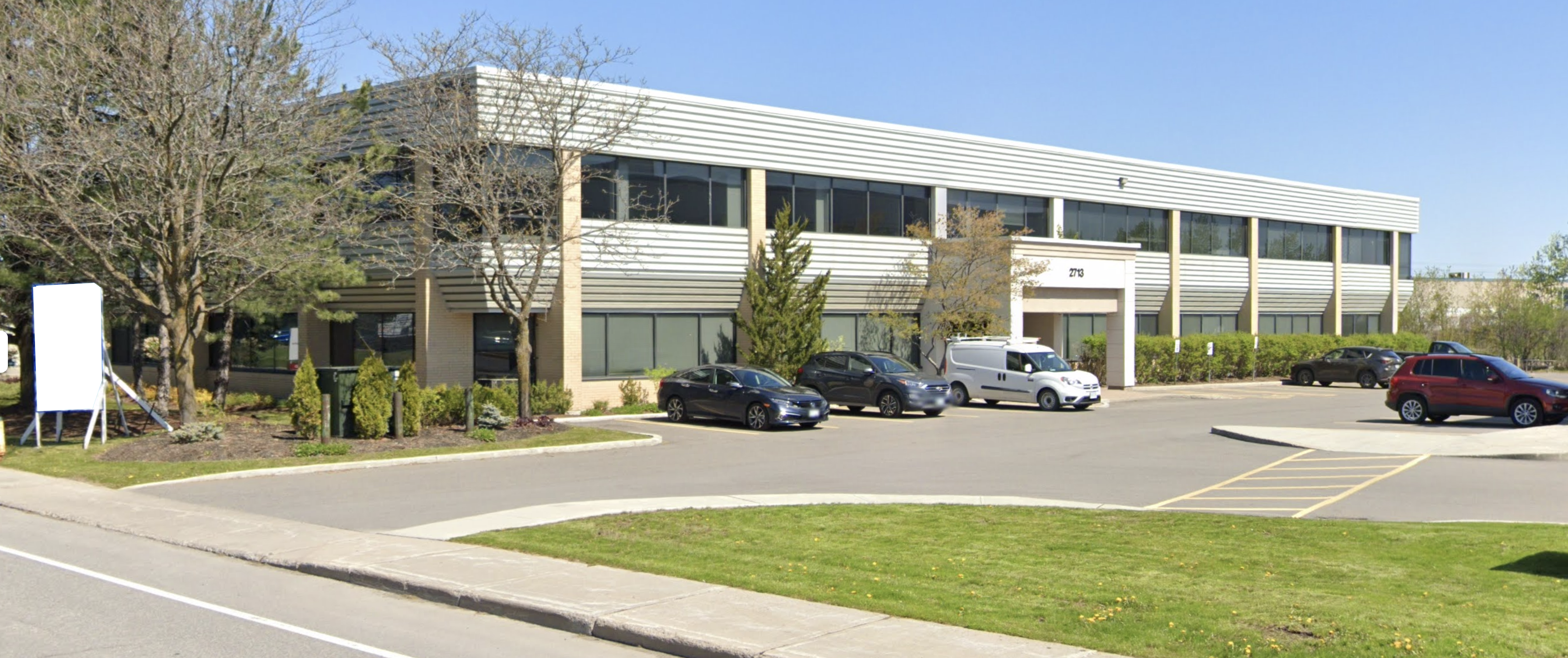2713 Lancaster